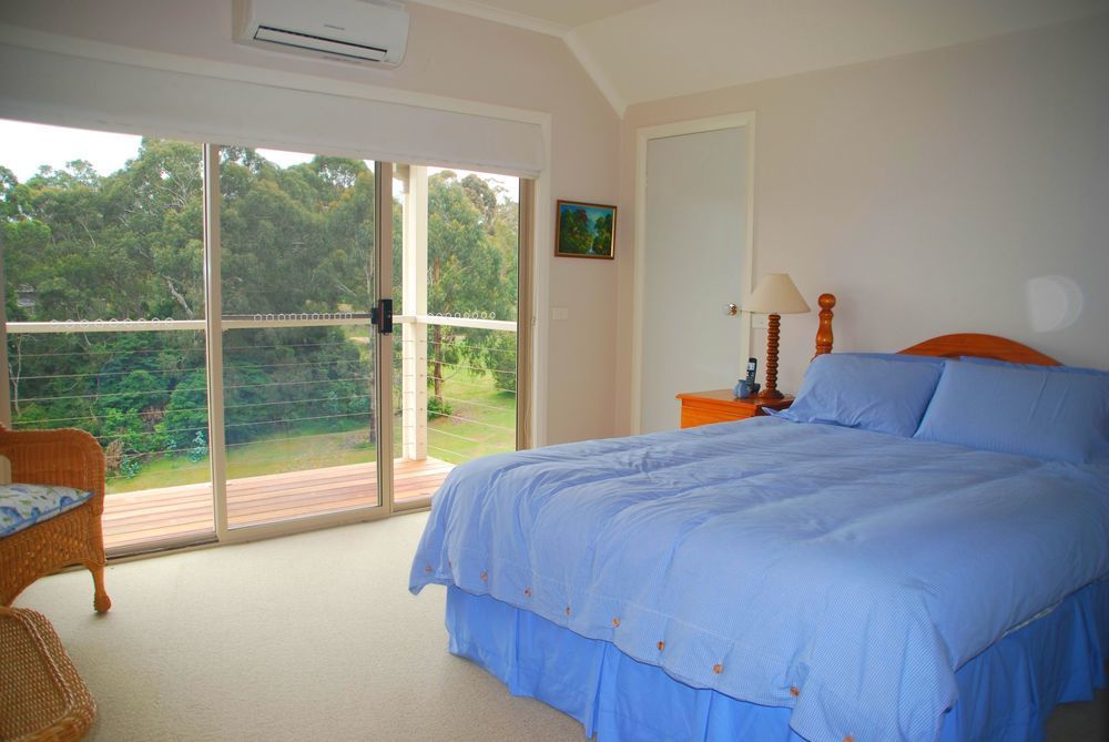 Metung Waters Motel And Apartments Bagian luar foto
